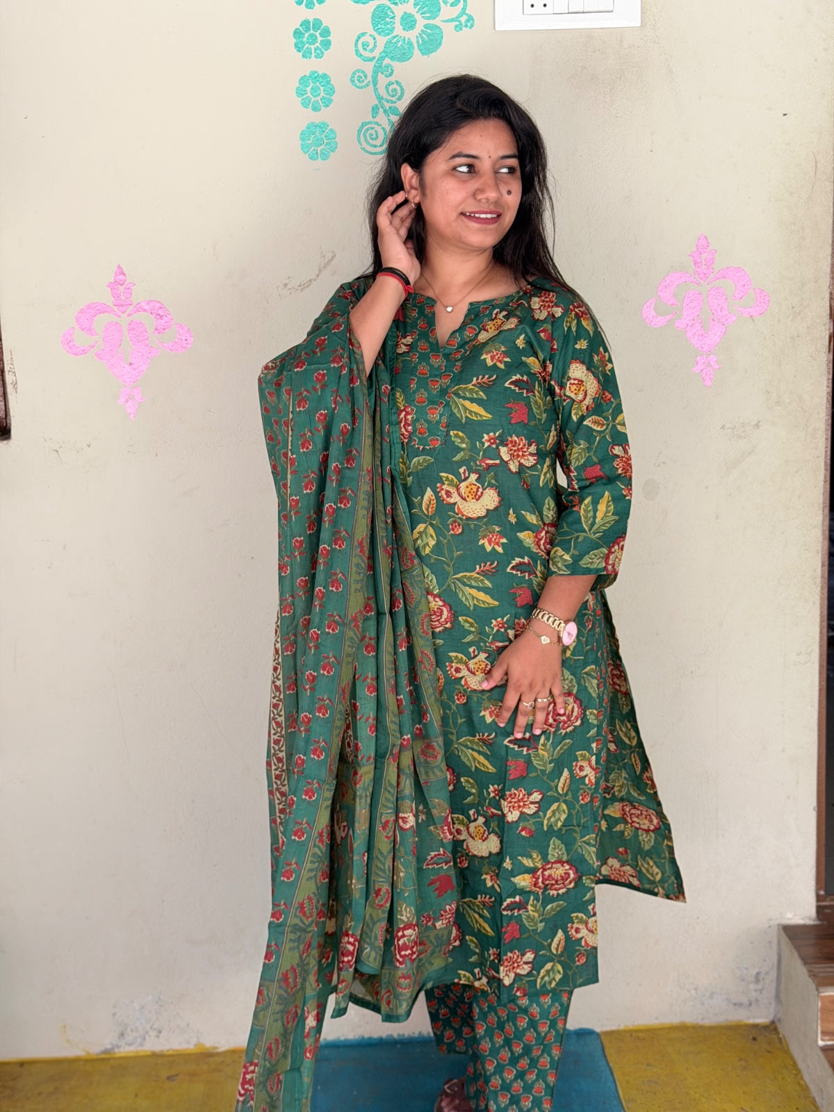 Petals Dupatta Sets  FDS262