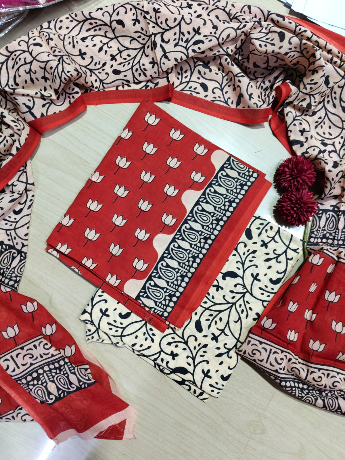 Premium Cotton Suits RS94