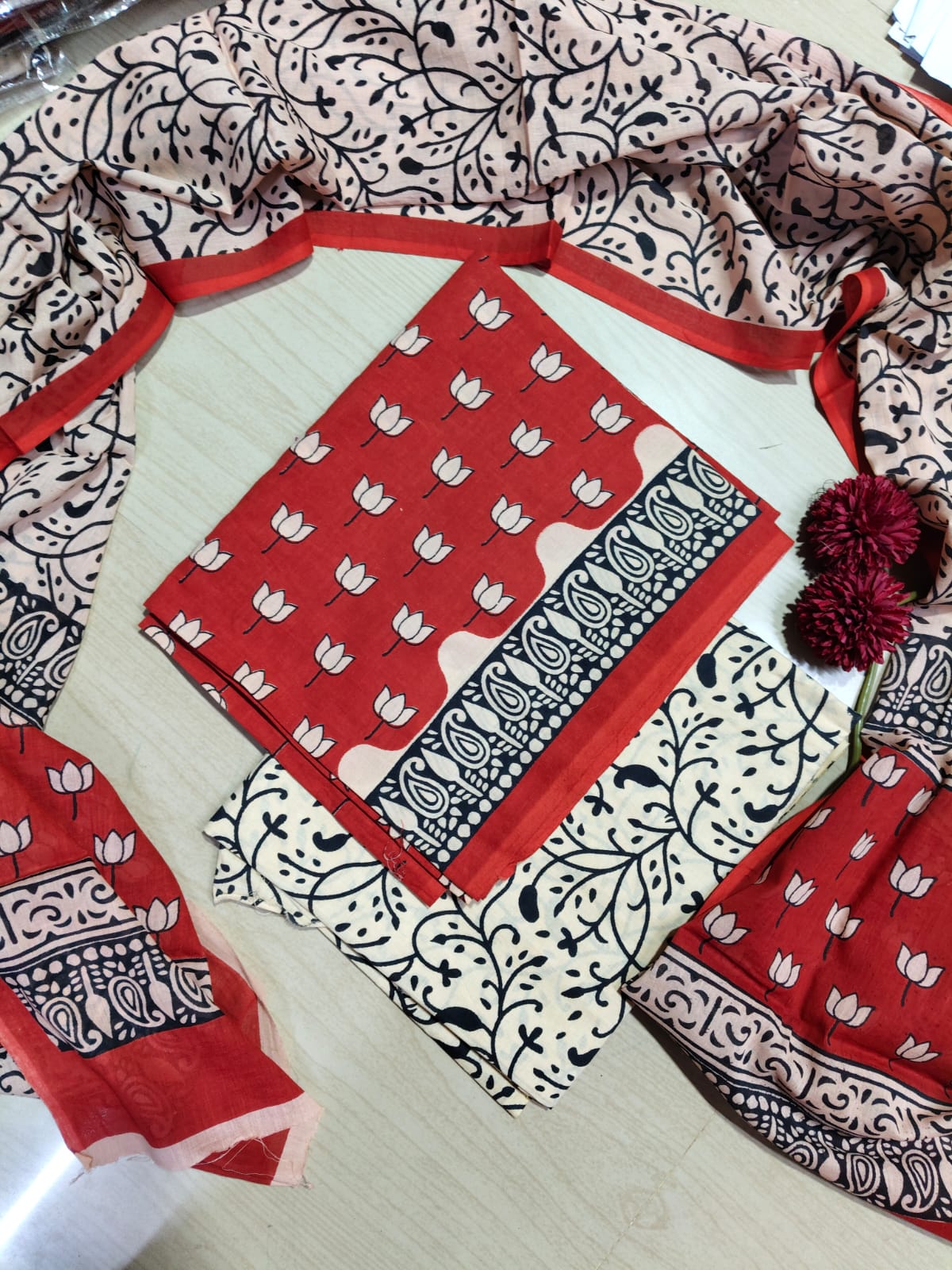 Premium Cotton Suits RS94