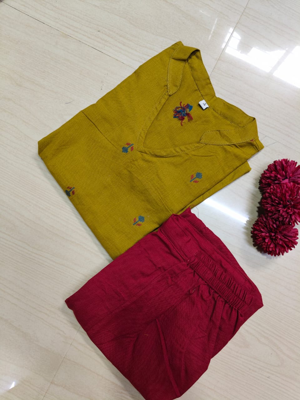 Short Kurthi With Pant  SKP30