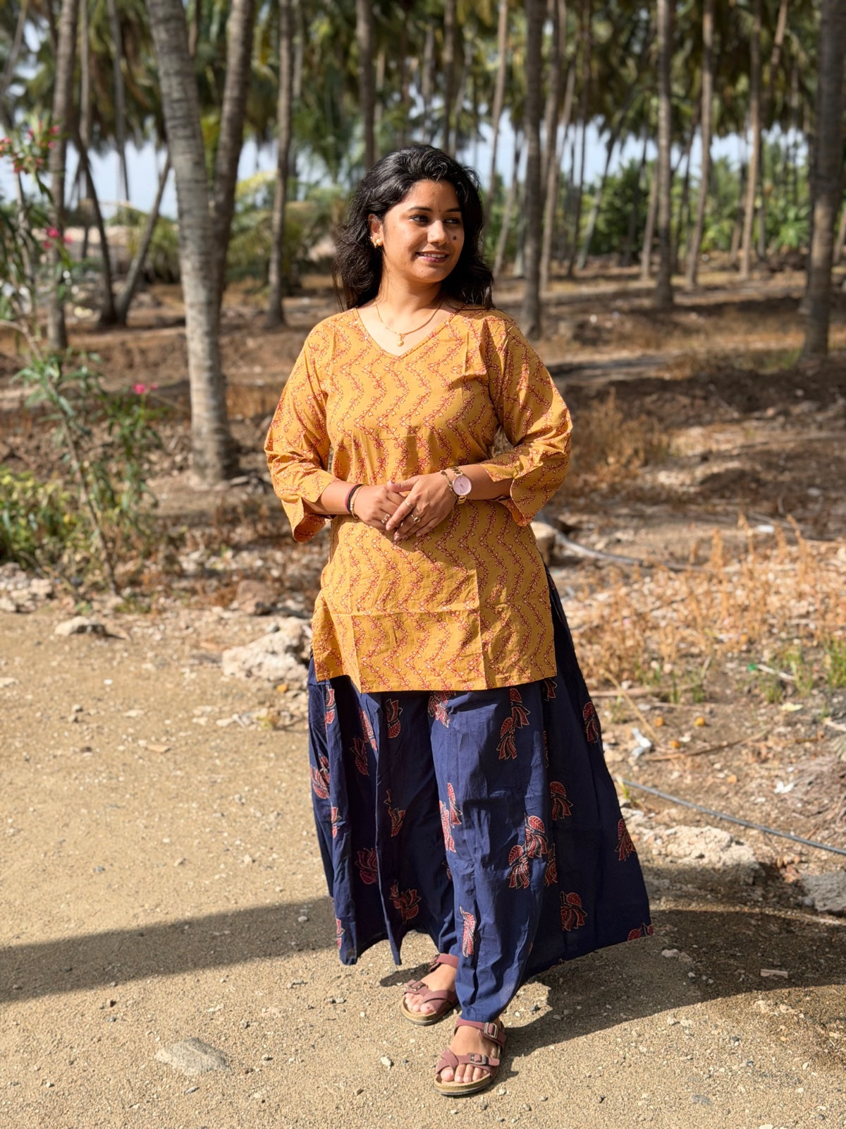 Short Kurthi With Pant  SKP14