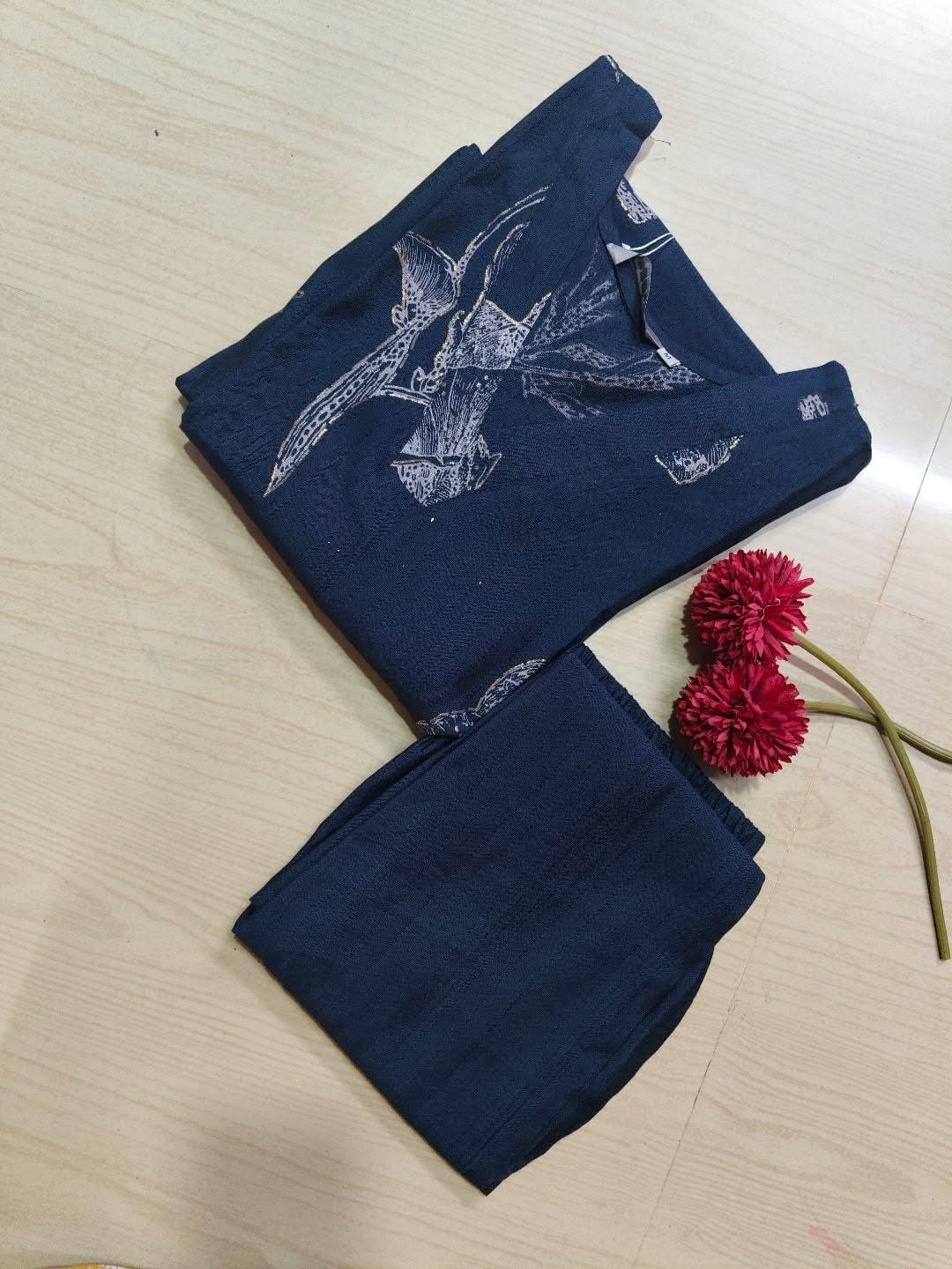 Premium Vertican Silk  VS44