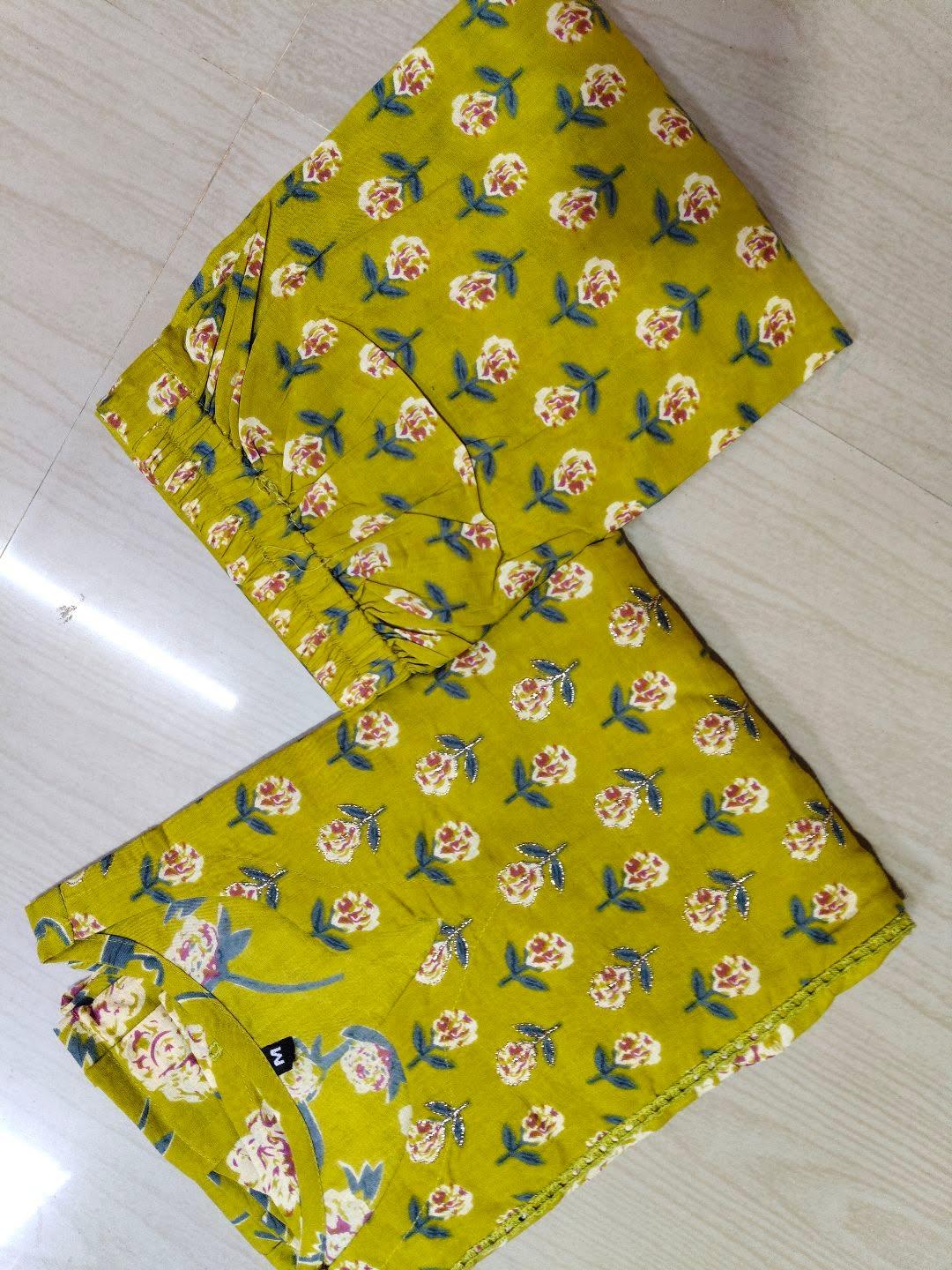 Feeding Kurti With Phant FKP02