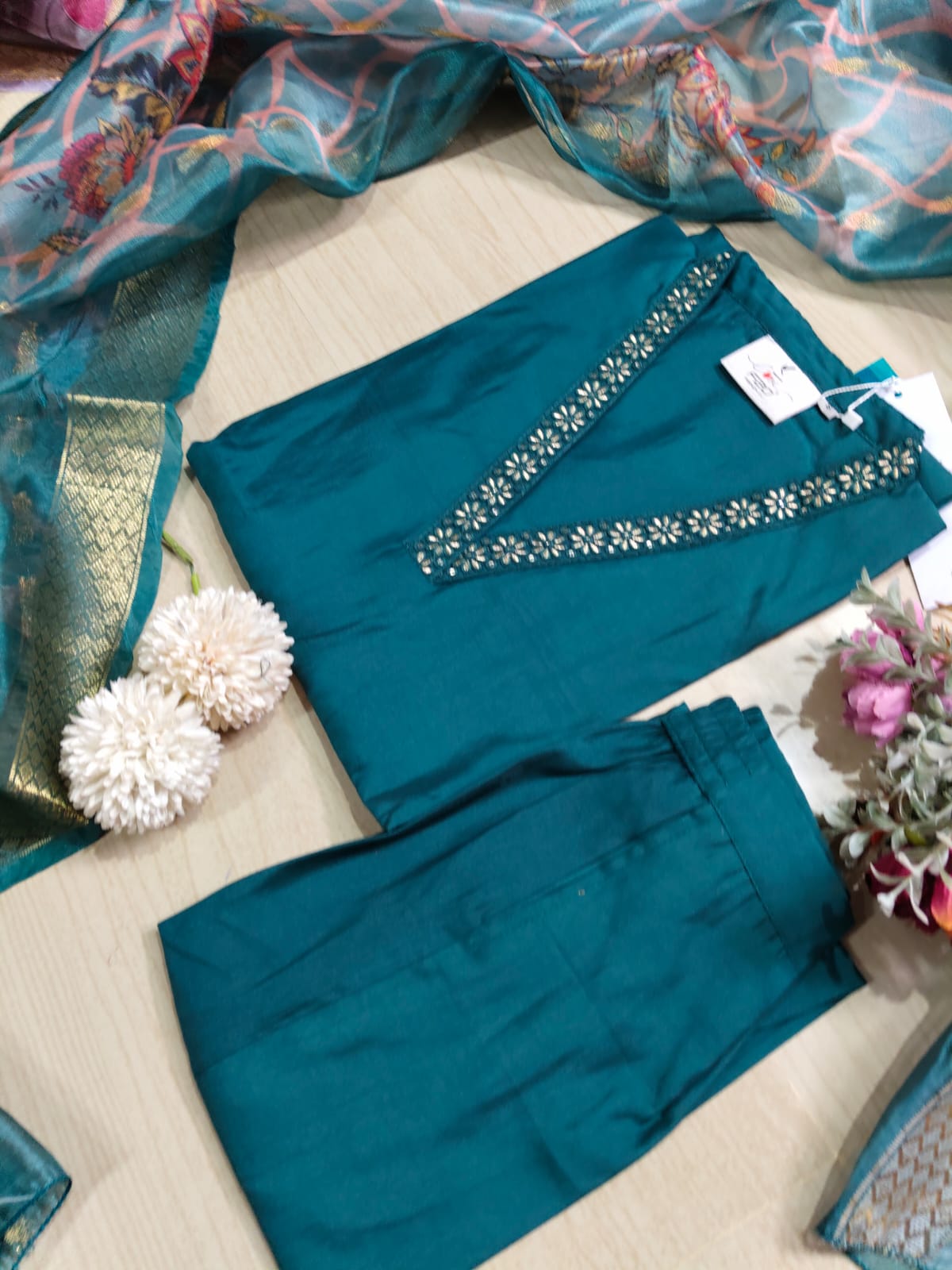 shiny dupatta set SSD03