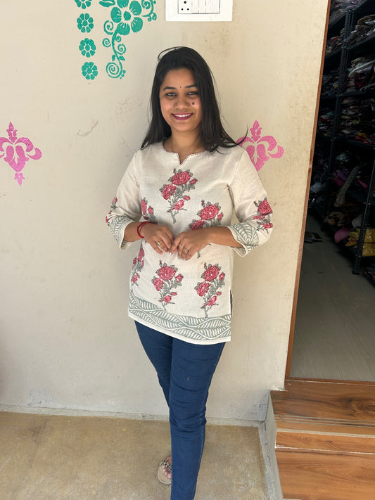 Short Kurti SK126