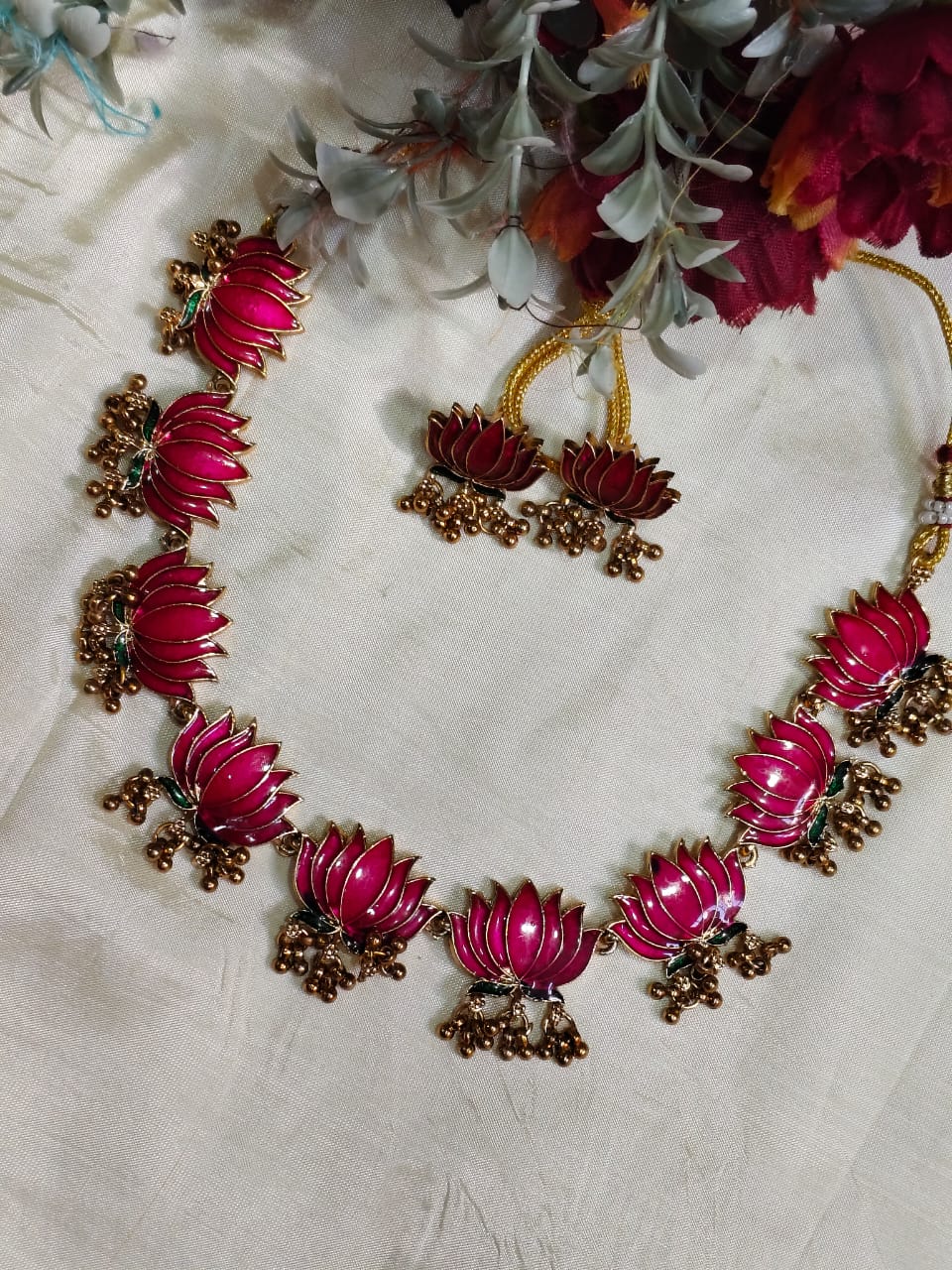 Necklace & Chains NC02