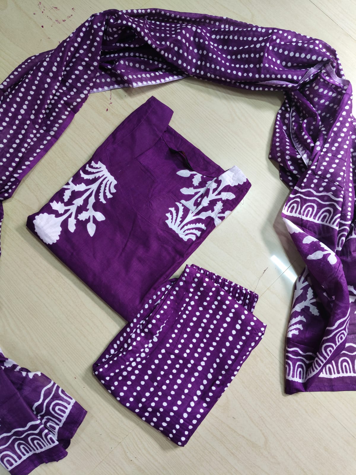 Petals Dupatta Sets  FDS196