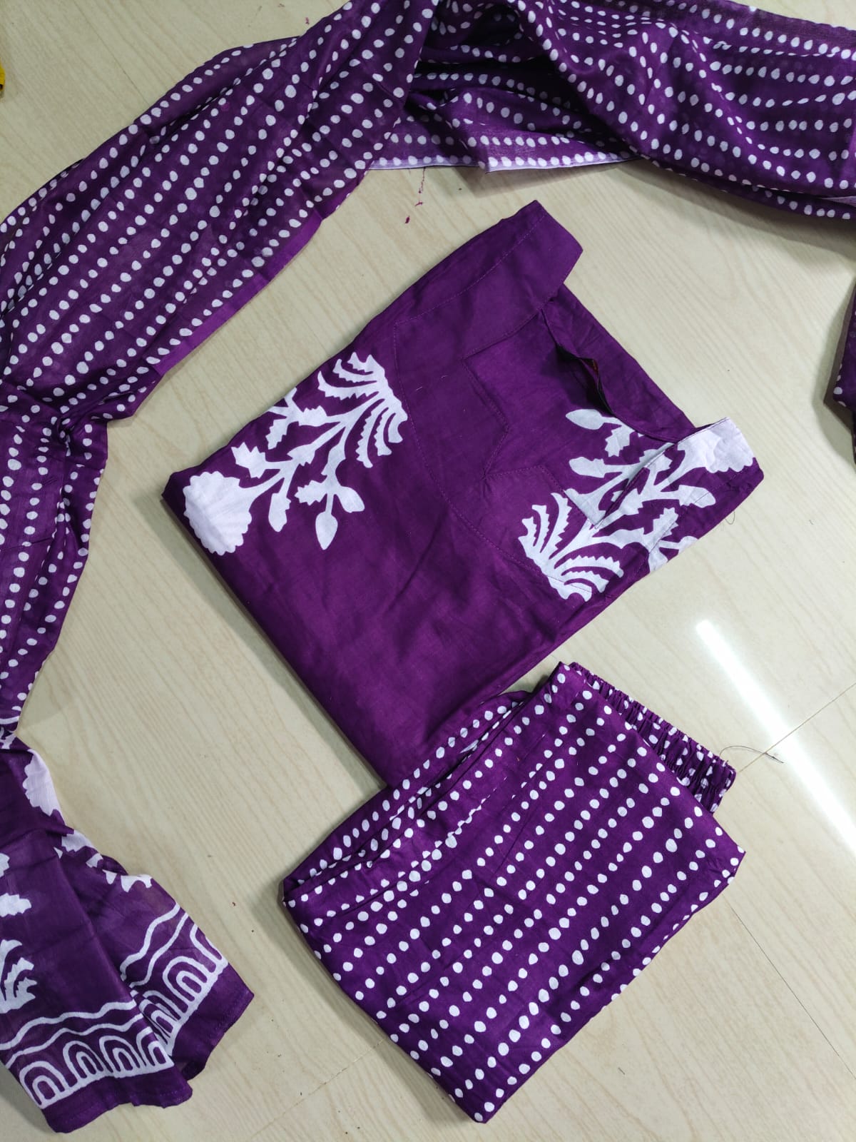 Petals Dupatta Sets  FDS196