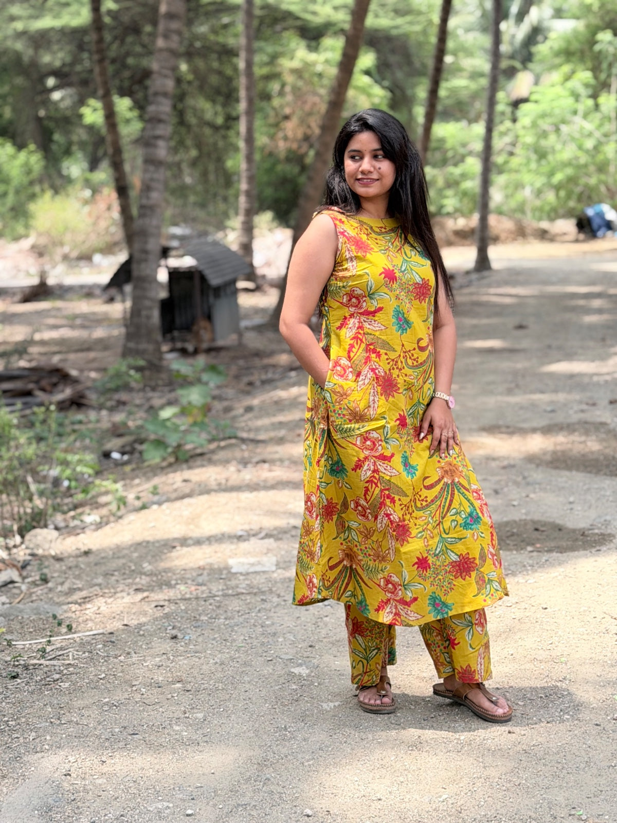 Cotton Kurti  VP16 (Sleeve Attached Inside)