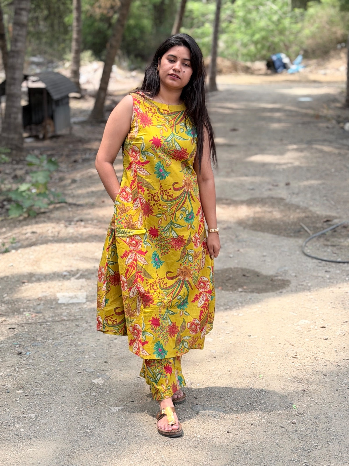 Cotton Kurti  VP16 (Sleeve Attached Inside)