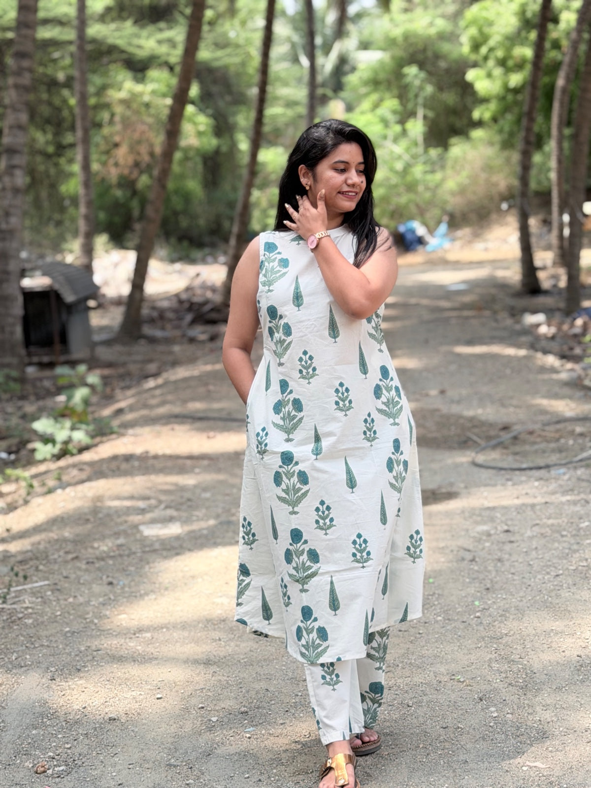 Cotton Kurti  VP19 (Sleeve Attached Inside)