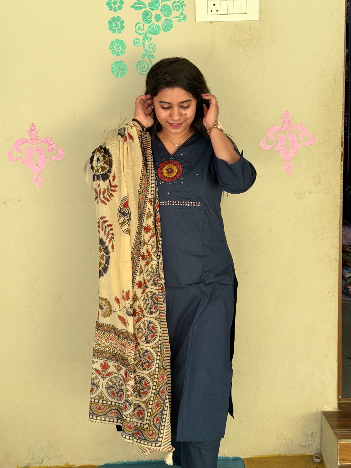 Classic Styles - DDS172