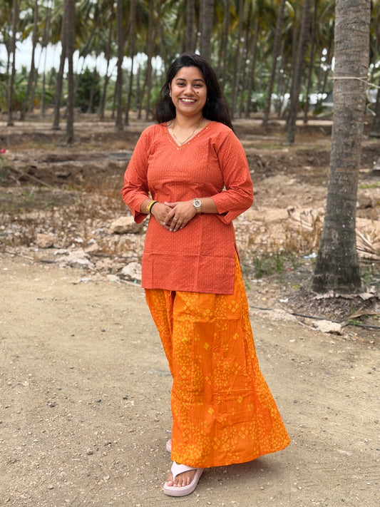 Short Kurthi With Pant  SKP02